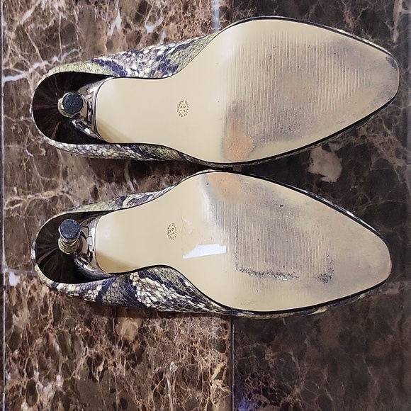 Worthington snake print heels - Picture 3 of 3